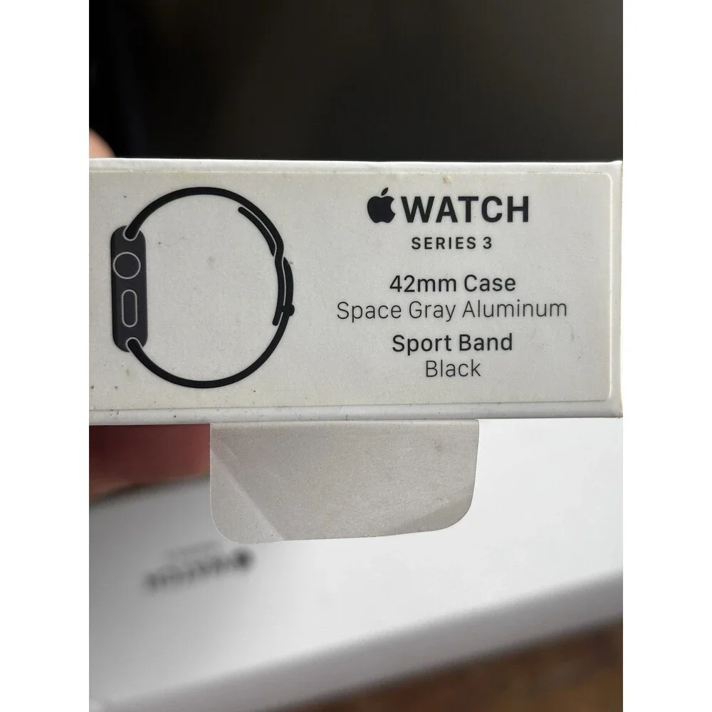 Apple Watch Series 3 42mm GPS + WiFi + Bluetooth Space Gray Aluminum